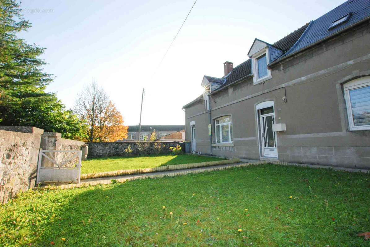 Maison à JEUMONT