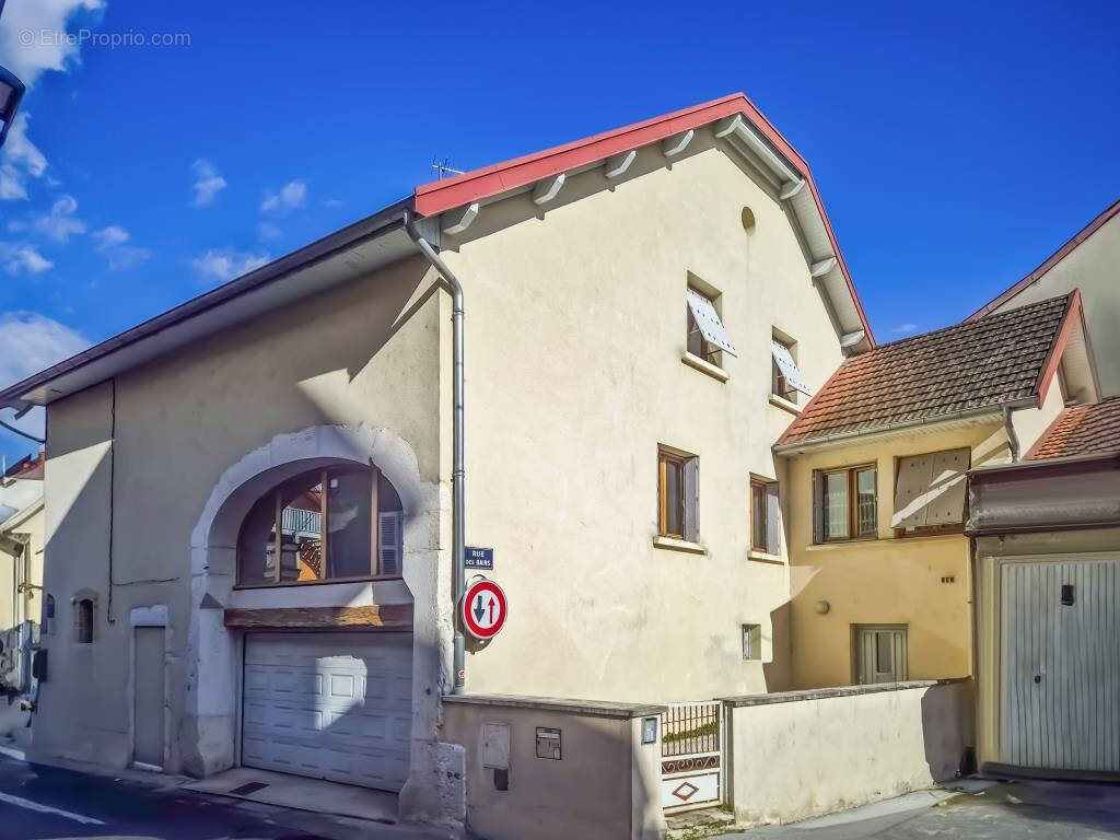 Maison à BELLEY