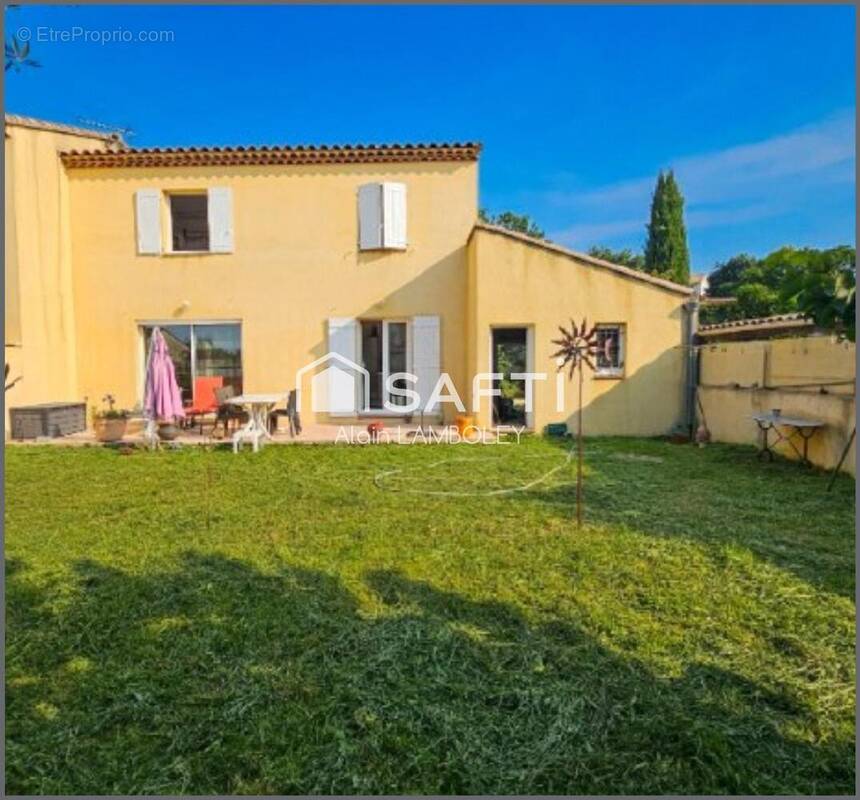 Photo 1 - Maison à PERTUIS
