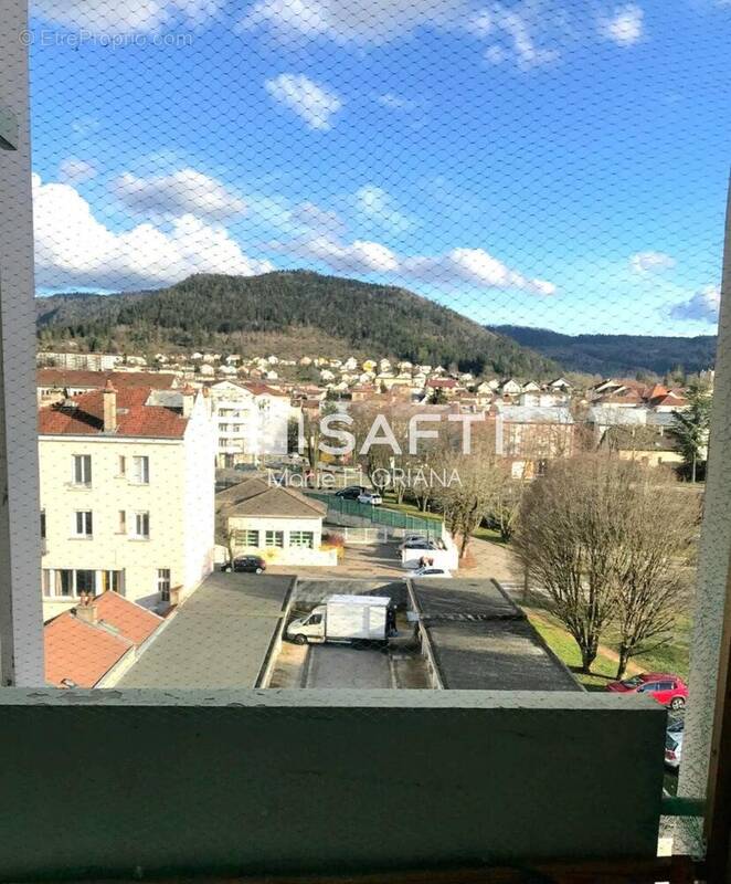 Photo 1 - Appartement à OYONNAX