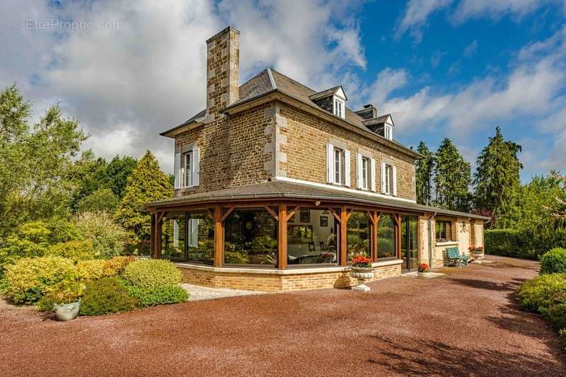 Maison à TORIGNI-SUR-VIRE