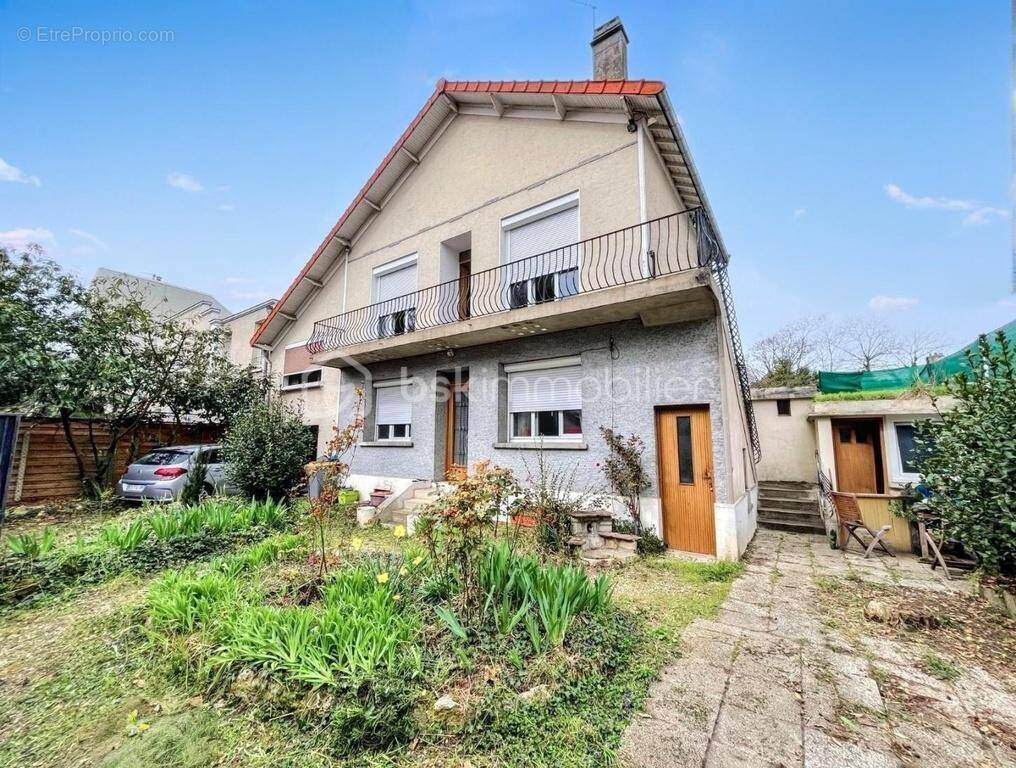 Maison à BOIS-COLOMBES
