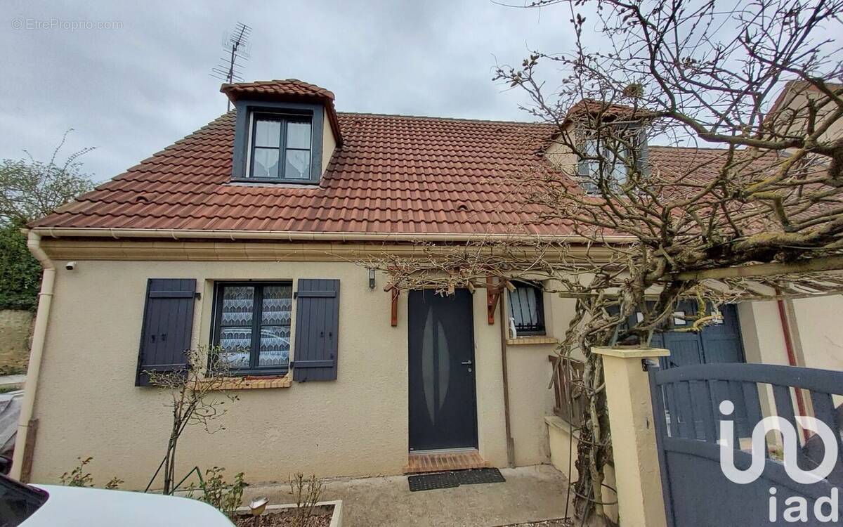 Photo 1 - Maison à SOUPPES-SUR-LOING
