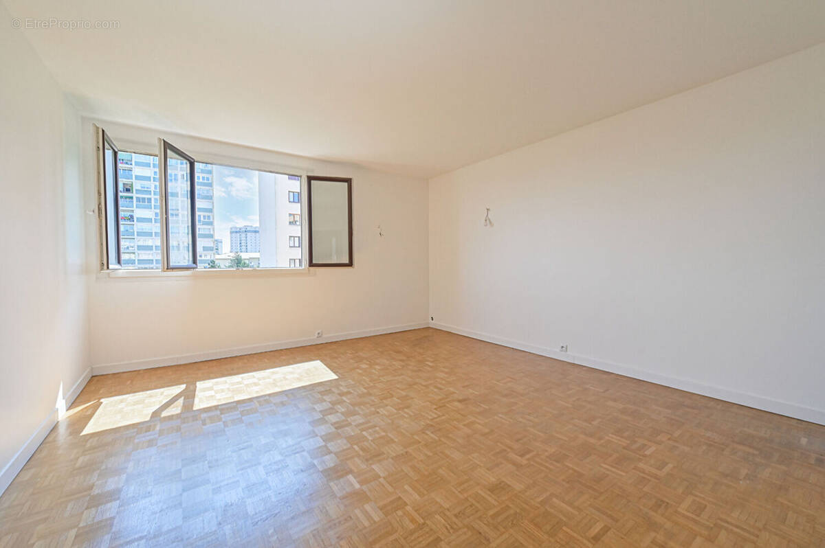 Appartement à CHATILLON