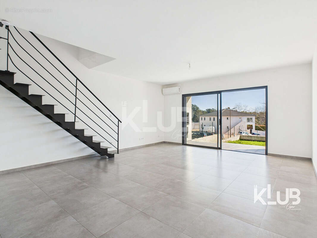 Appartement à BORGO