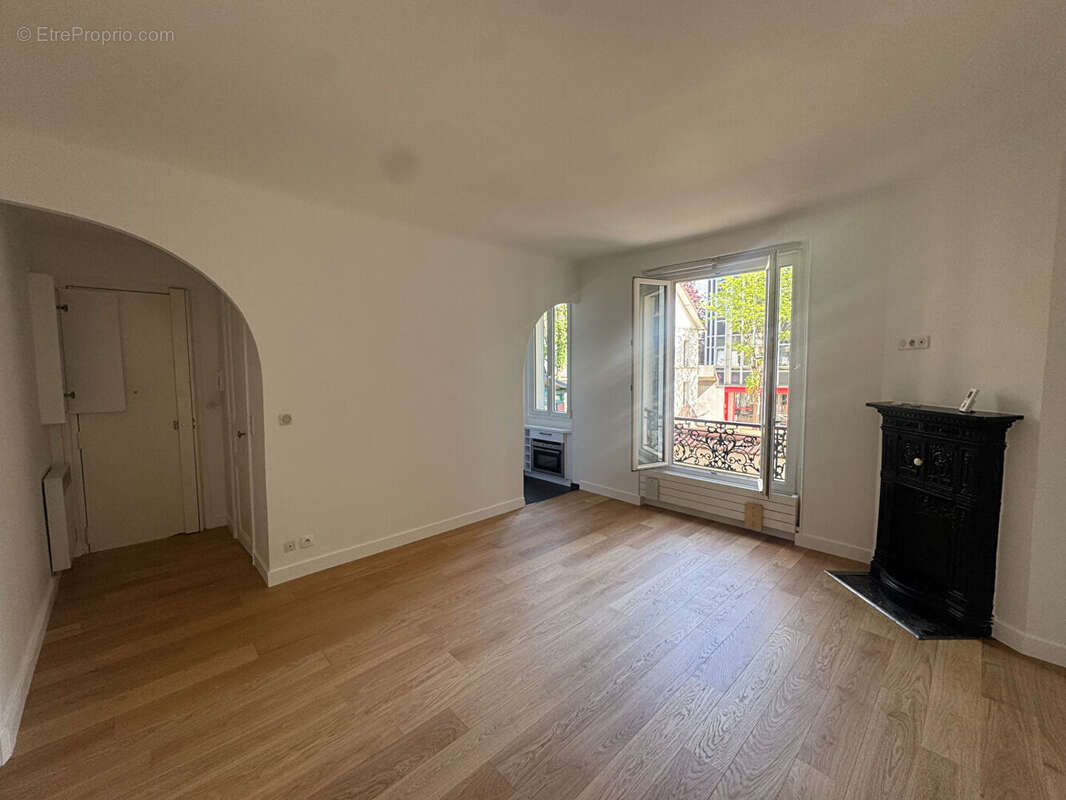 Appartement à PARIS-19E