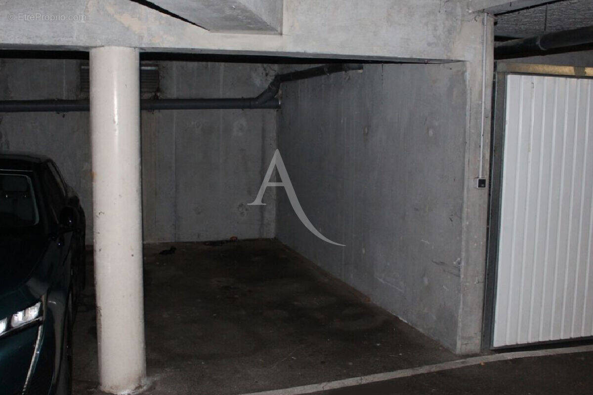 Parking à LA ROCHELLE