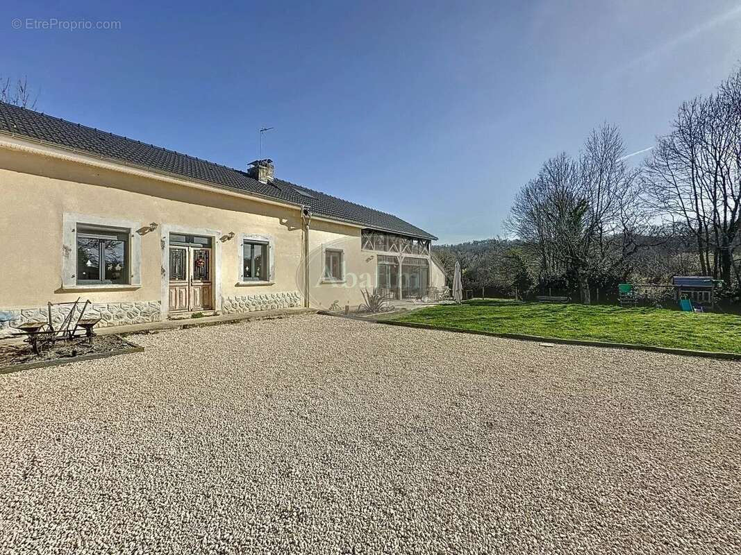 Maison à AUREILHAN