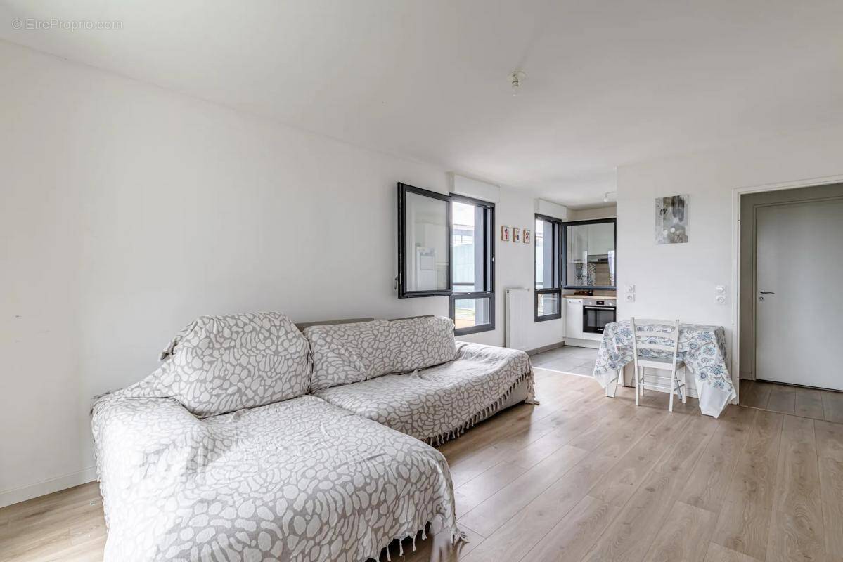 Appartement à ASNIERES-SUR-SEINE