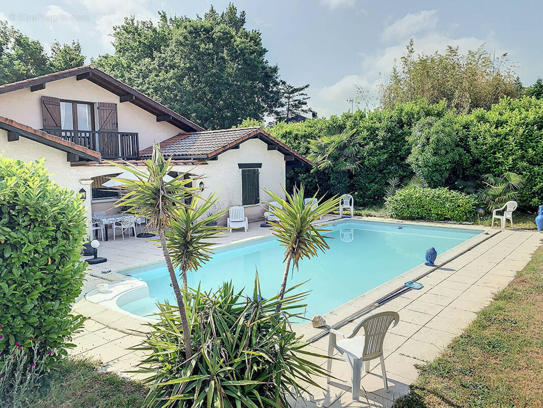 Maison à EYSINES