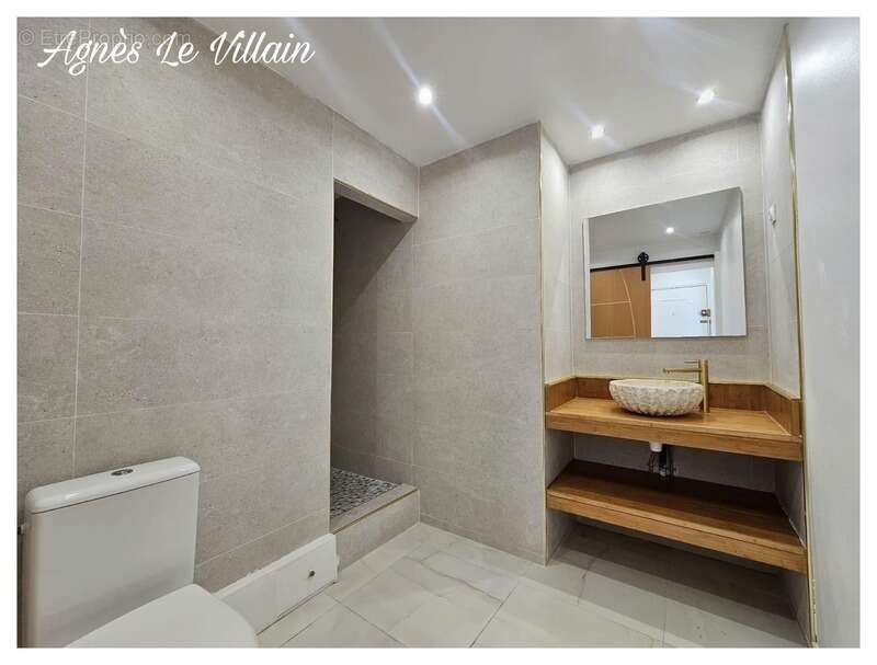 Appartement à POINTE-A-PITRE