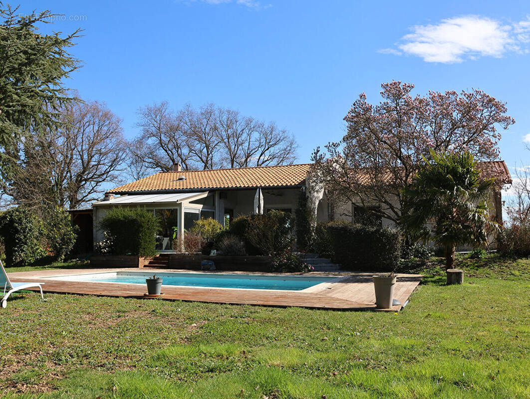 Maison à POLLIONNAY