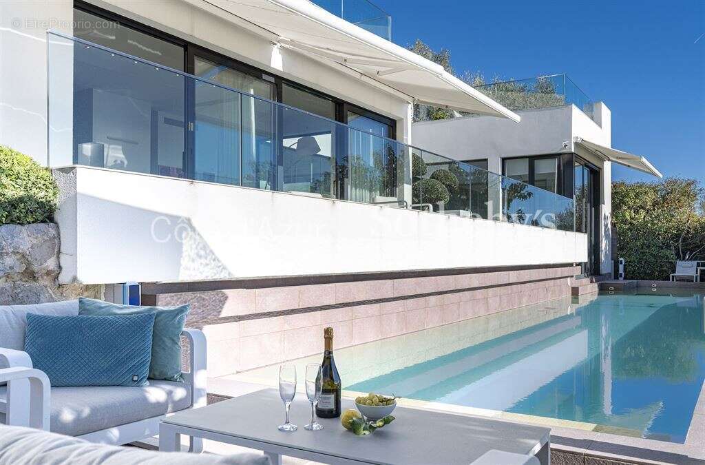 Maison à LA TURBIE