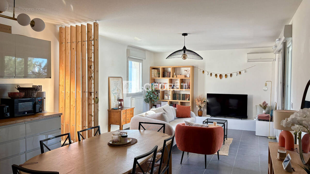 Appartement à CASTELNAU-LE-LEZ