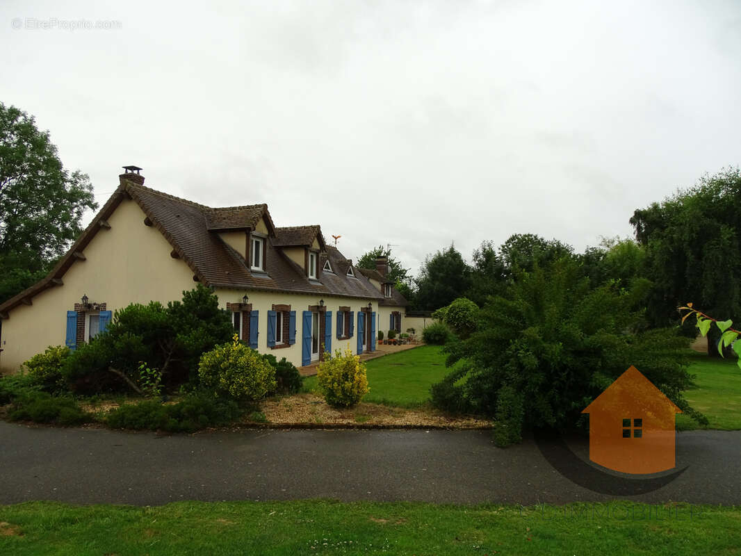 Maison à PONTGOUIN