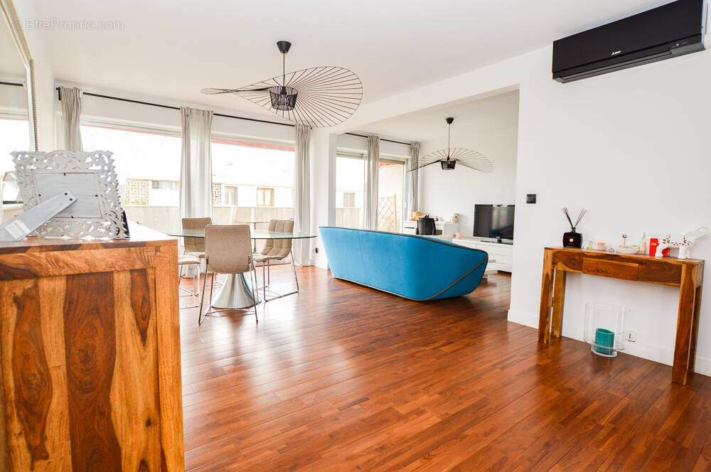 Appartement à MARSEILLE-12E