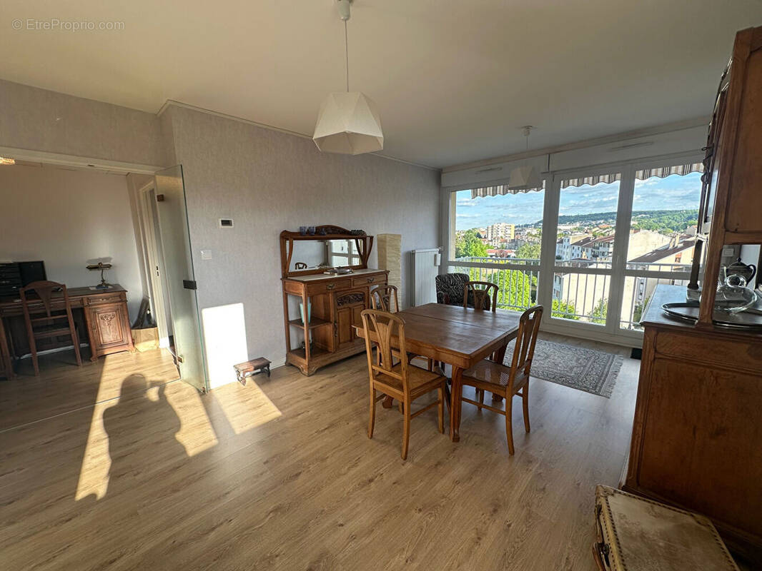 Appartement à LAXOU