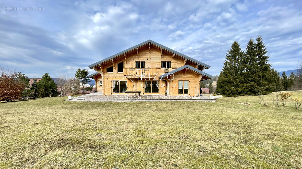 Maison à PREMANON