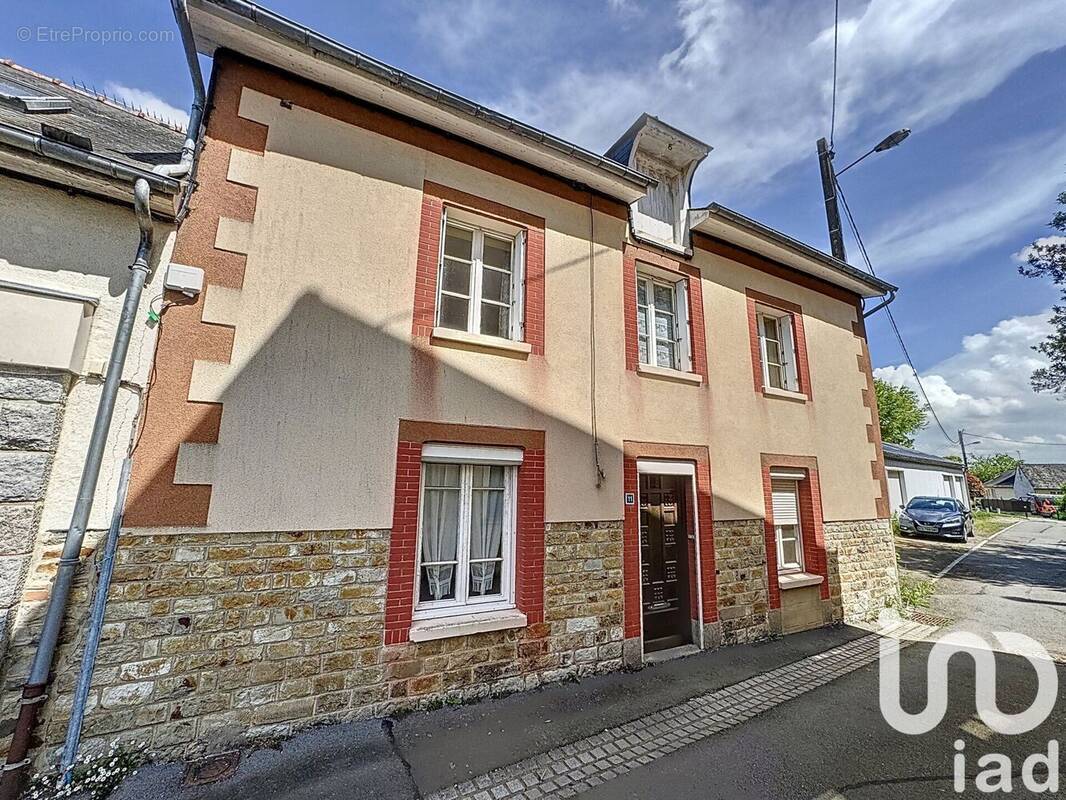 Photo 1 - Maison à MELESSE