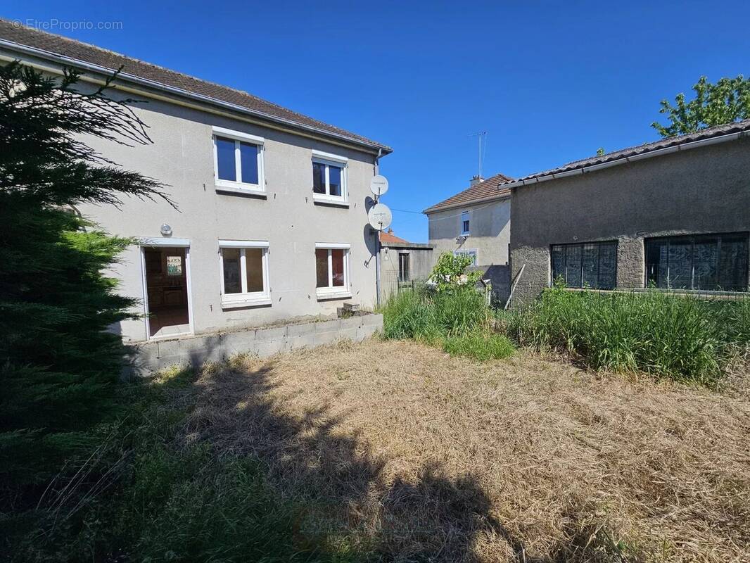 Maison à CHALETTE-SUR-LOING