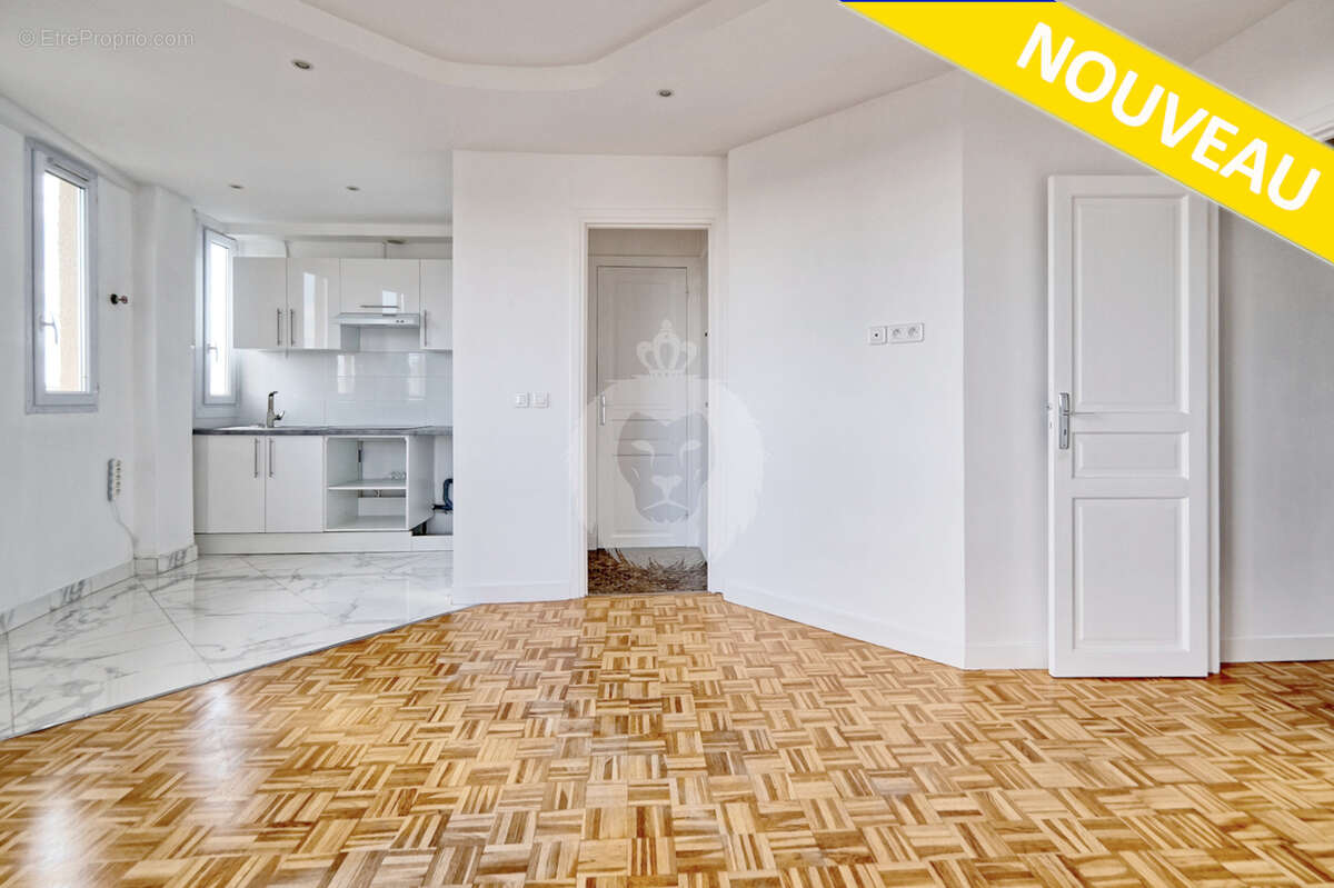 Appartement à SAINT-MAUR-DES-FOSSES