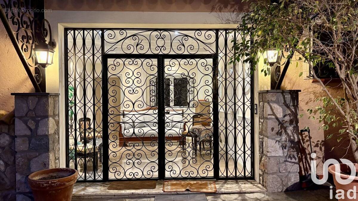 Photo 1 - Maison à ROQUEBRUNE-CAP-MARTIN