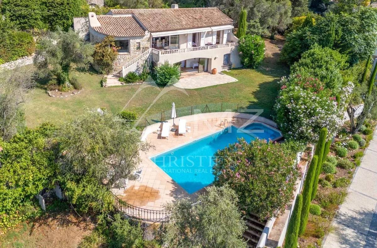 Maison à MOUGINS