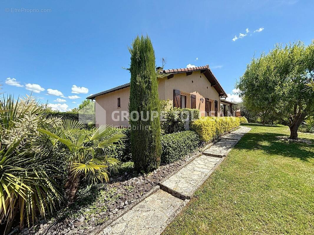 Maison à LAVAUR
