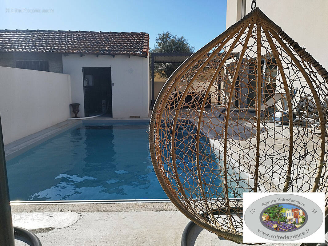 Maison à SORGUES