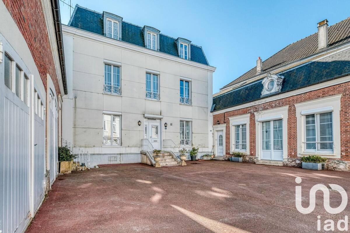 Photo 1 - Maison à MONTMIRAIL
