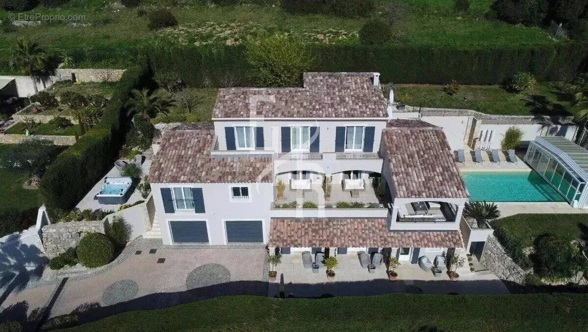 Maison à MOUGINS