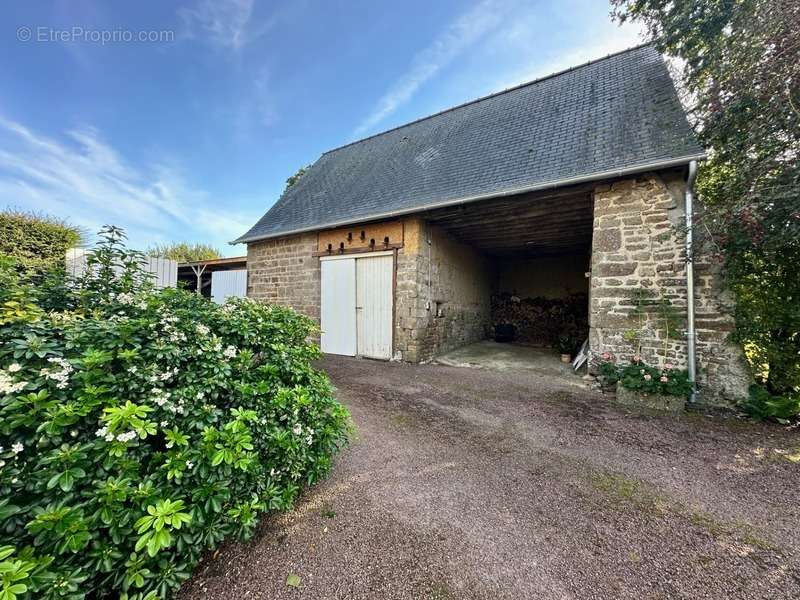 Maison à TORIGNI-SUR-VIRE