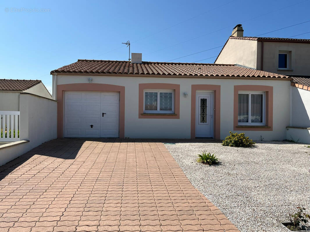 Maison à SAINT-JEAN-DE-BOISEAU
