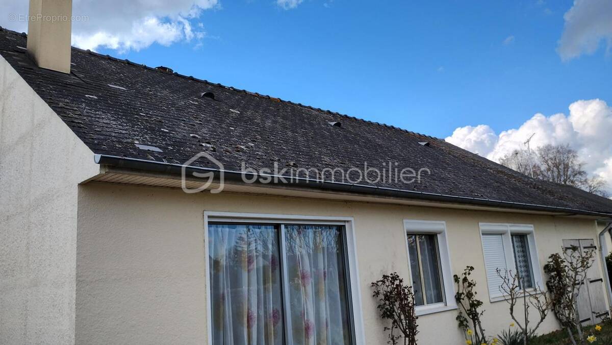 Maison à NAZELLES-NEGRON