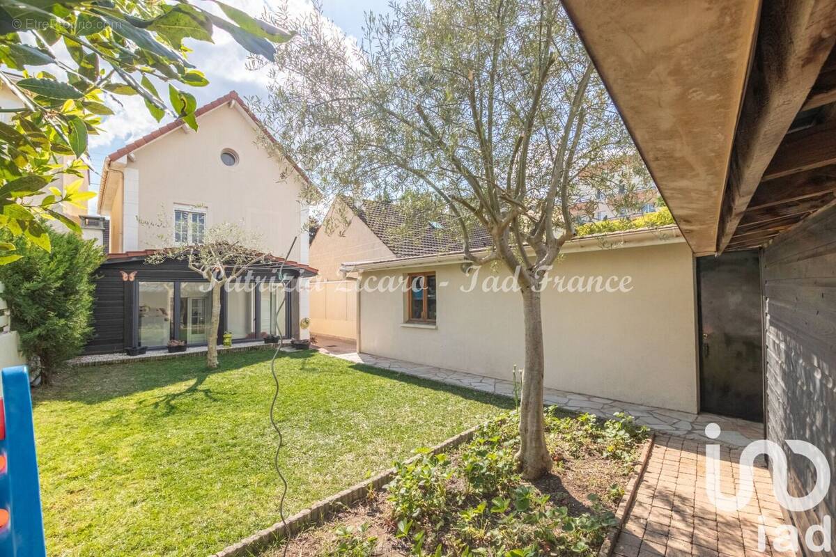 Photo 1 - Maison à CHILLY-MAZARIN