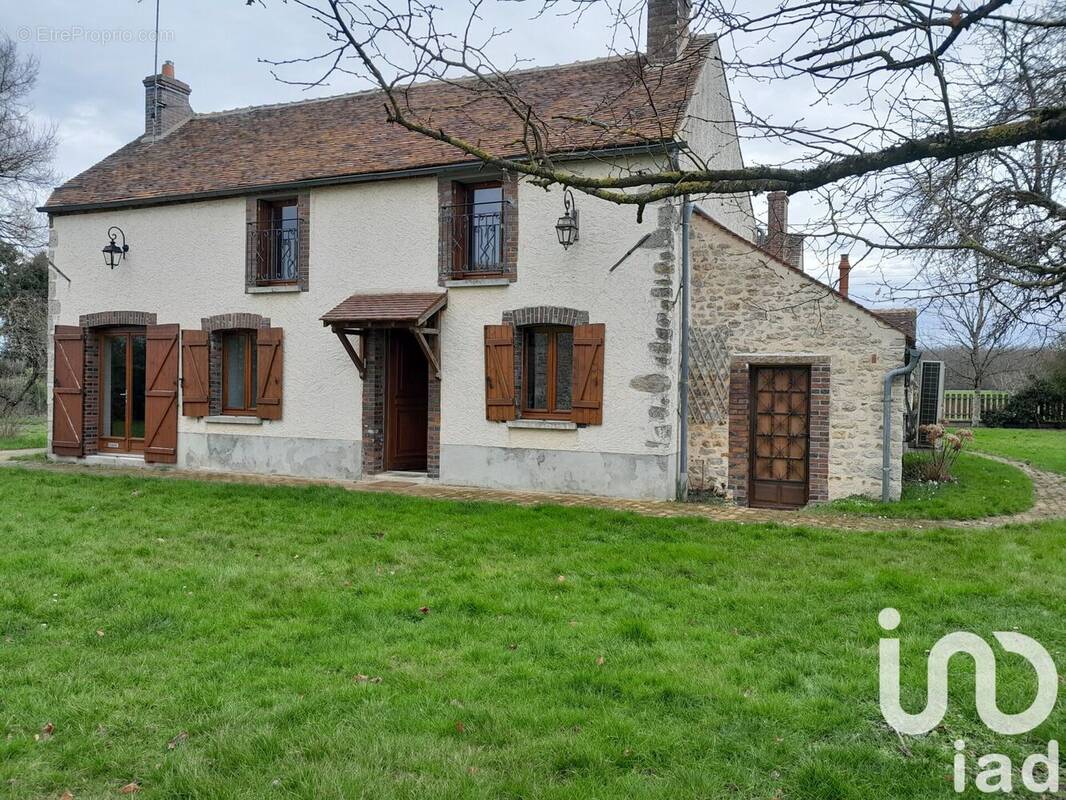 Photo 1 - Maison à FERRIERES-EN-GATINAIS
