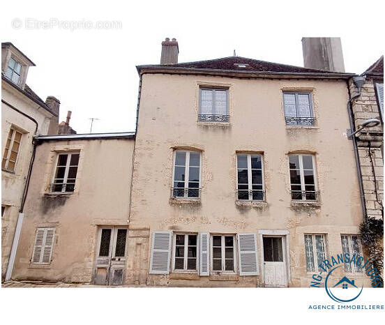 Appartement à CLAMECY