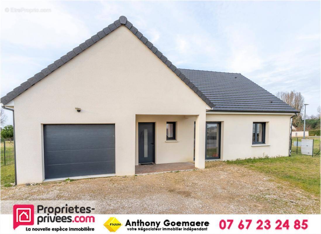 Maison à CONTRES