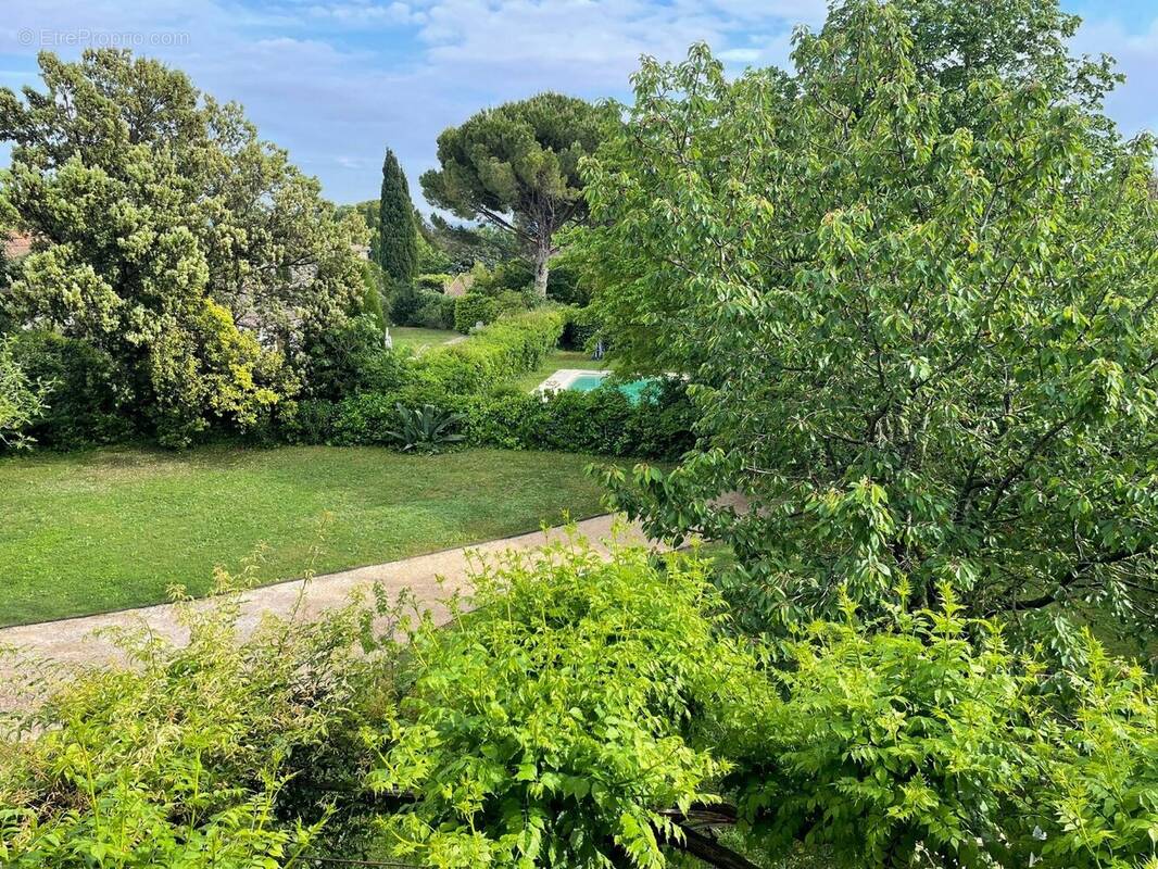 Maison à VILLENEUVE-LES-AVIGNON