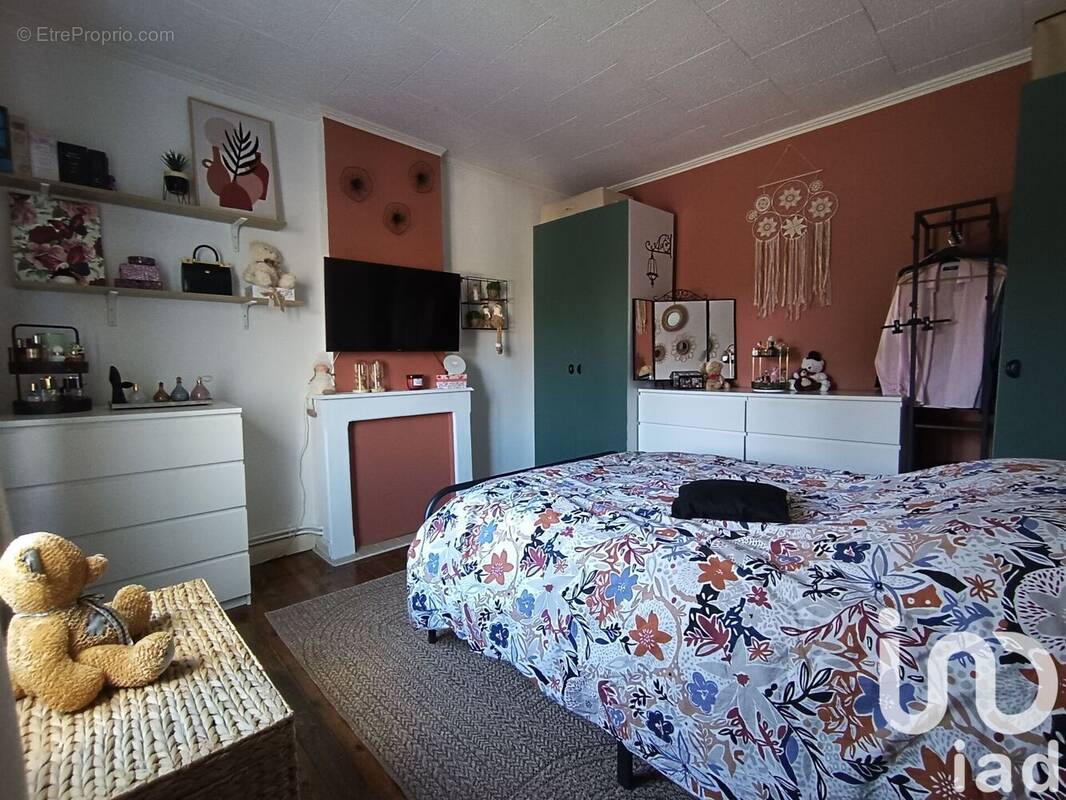 Photo 1 - Maison à COURCELLES-LES-LENS