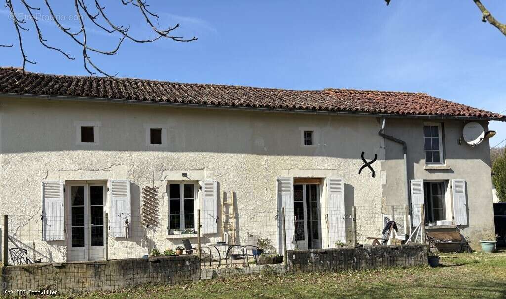 Maison à CIVRAY