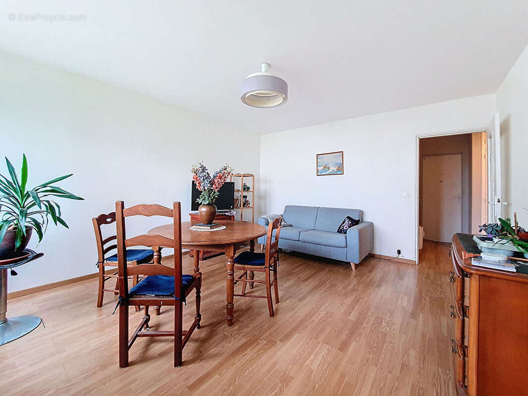 Appartement à IFS