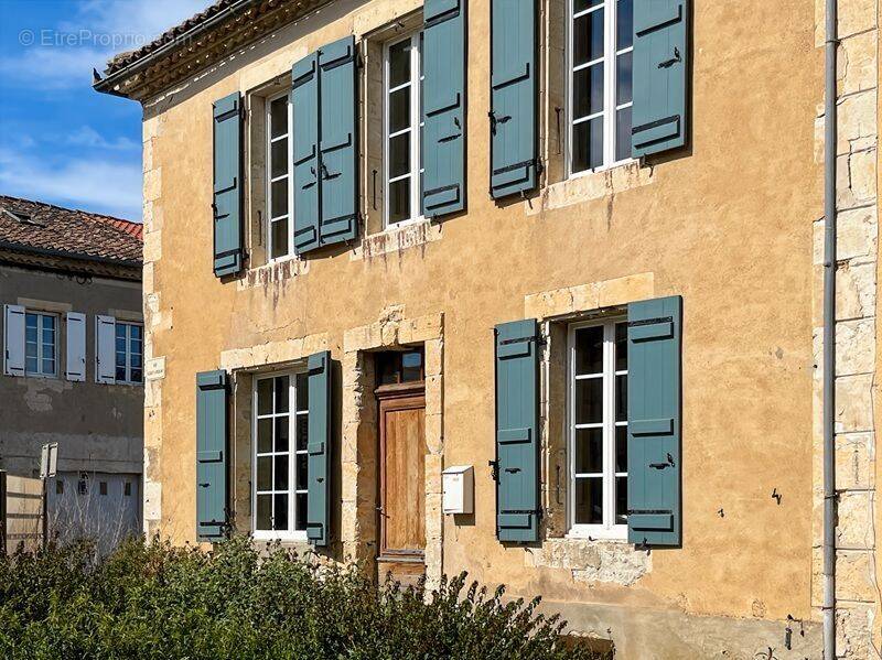 Maison à LECTOURE