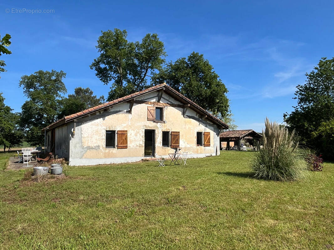 Maison à SAINT-YAGUEN