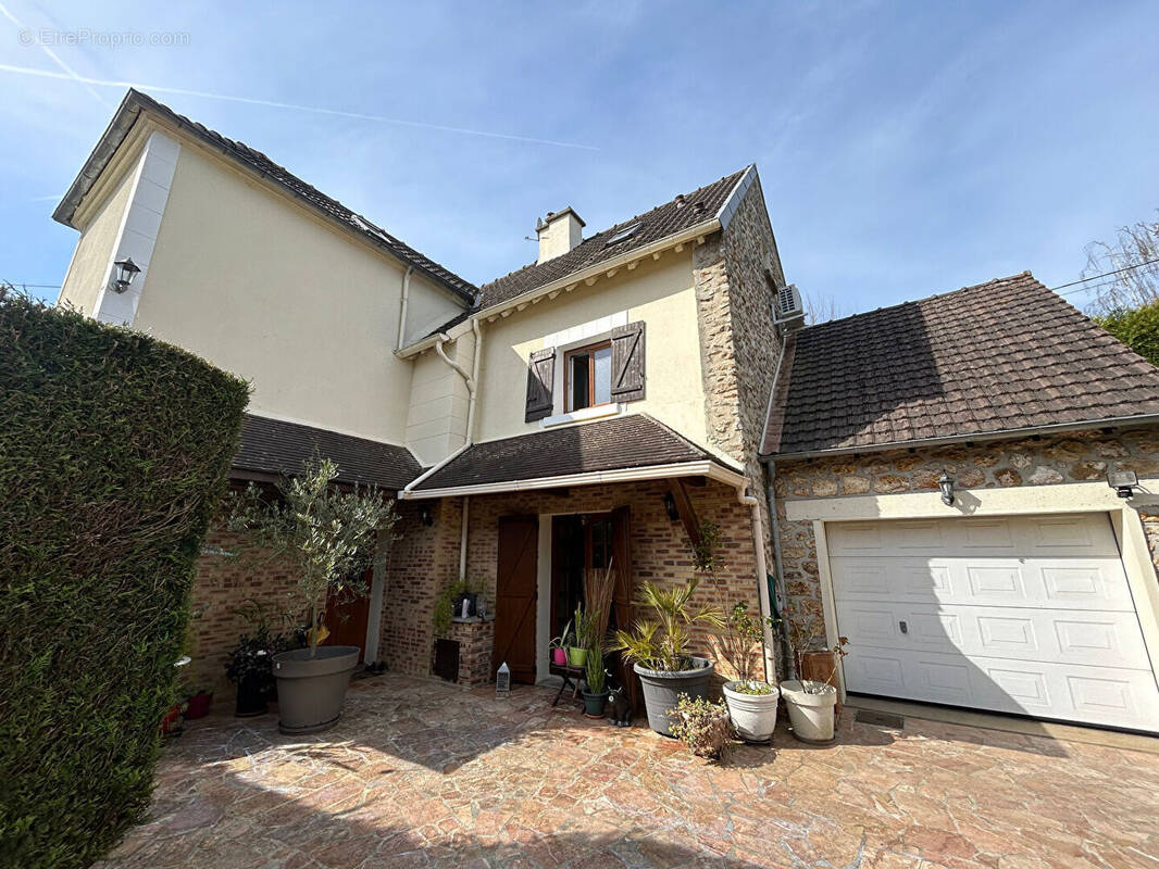 Maison à CHANGIS-SUR-MARNE
