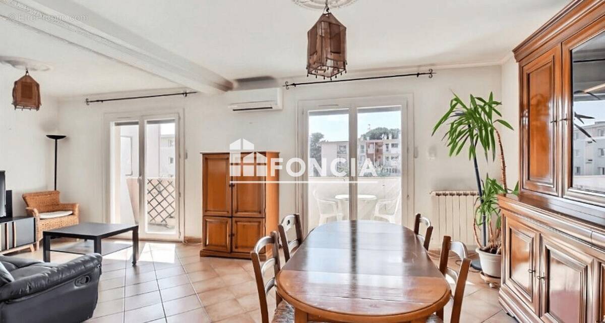 Appartement à LE PRADET