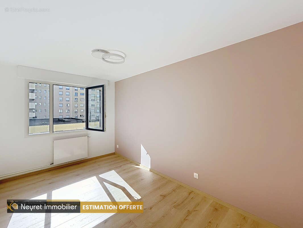 Appartement à LYON-7E