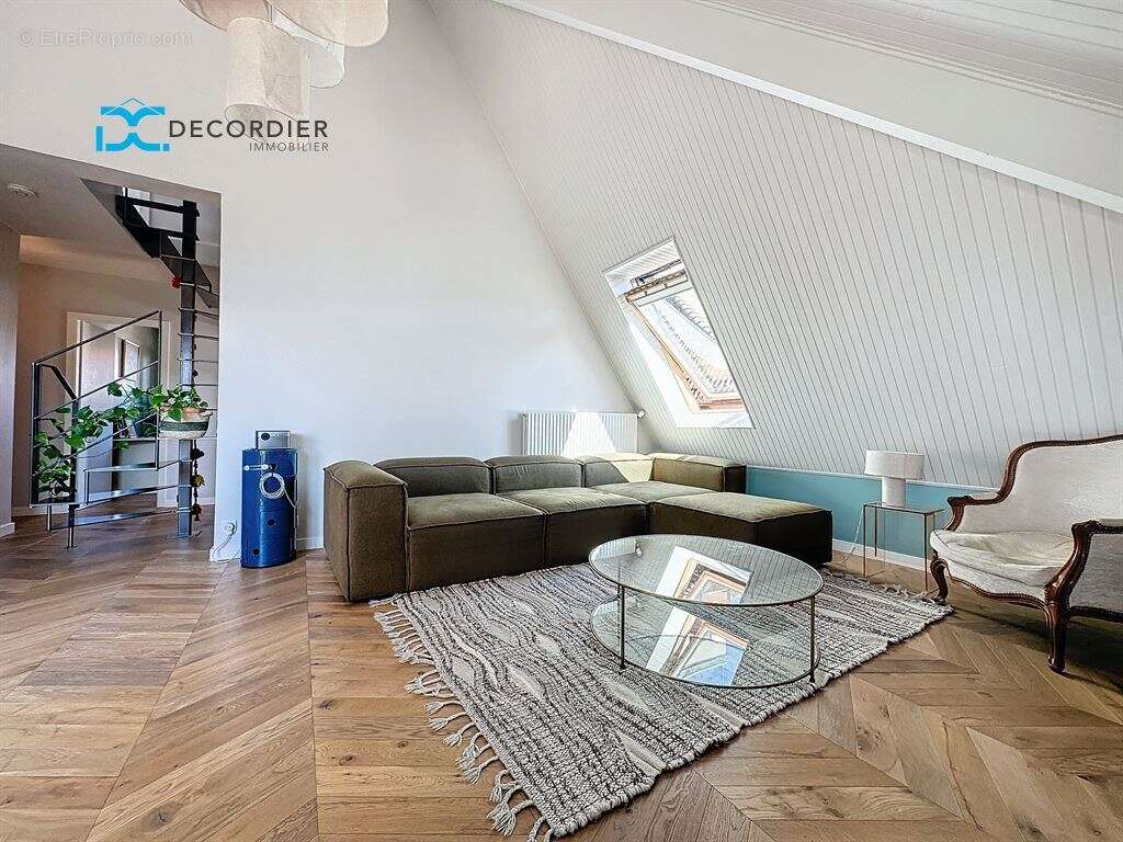 Appartement à EVIAN-LES-BAINS
