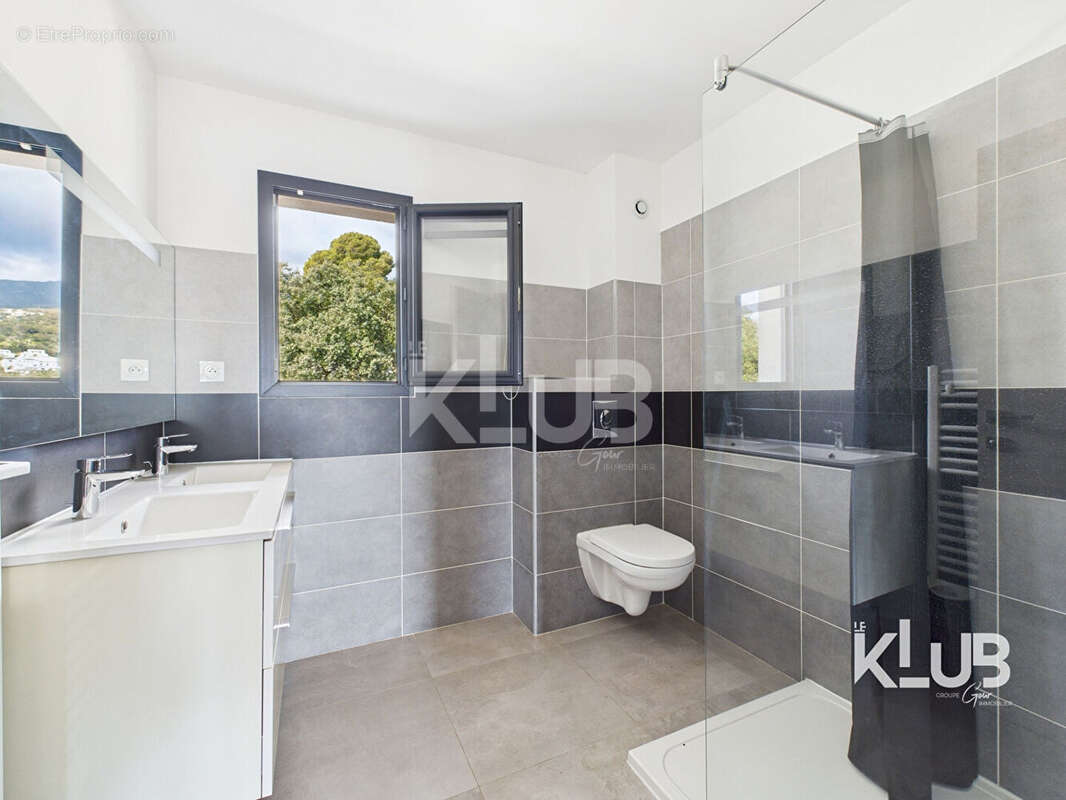 Appartement à BORGO