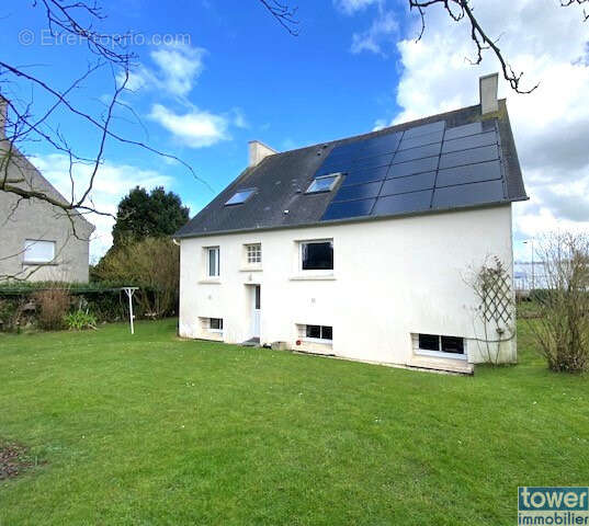 Maison à BOURG-BLANC